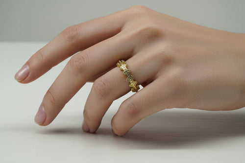 Anillo QUEEN - Elegancia y Sofisticación Atemporal