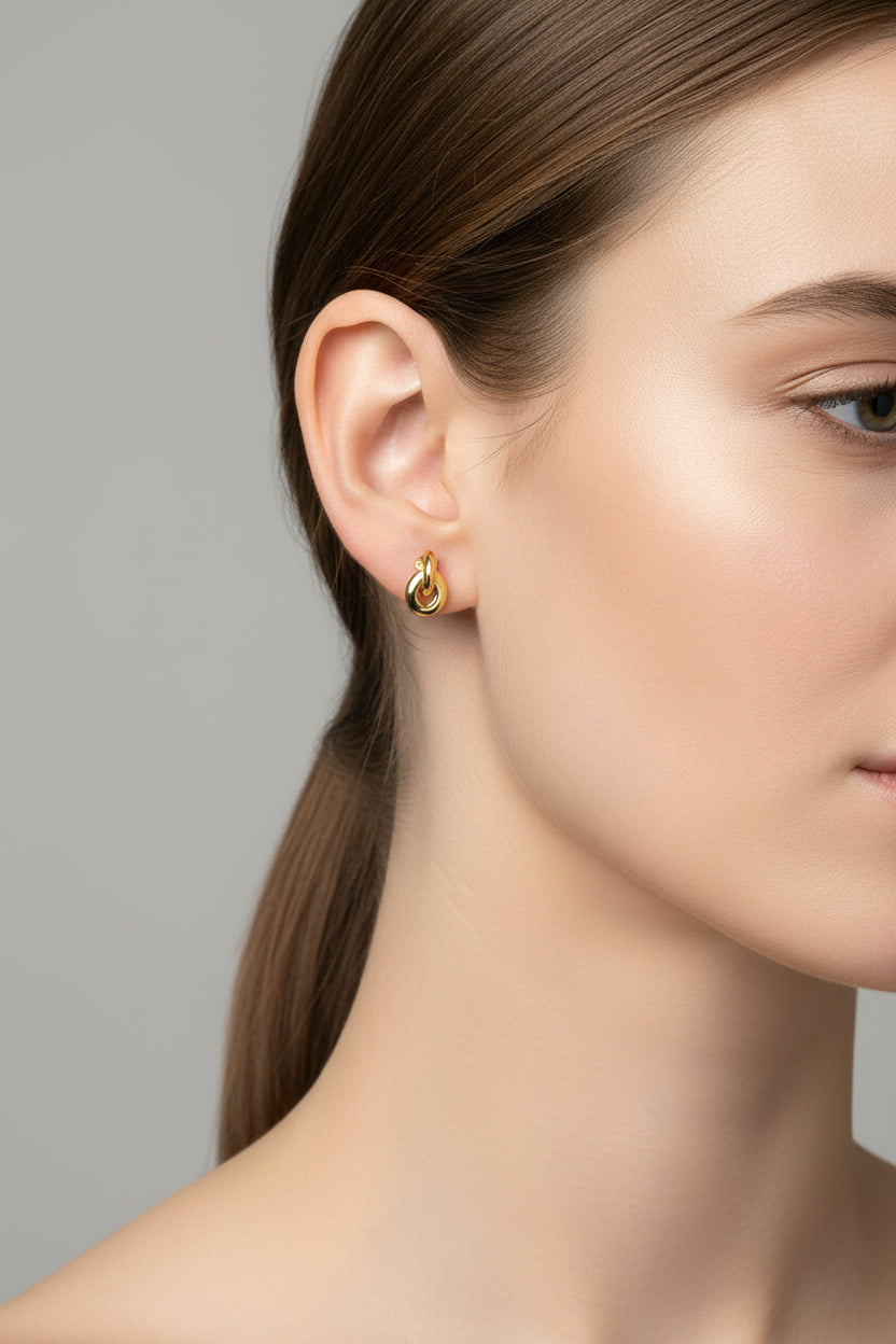 Pendientes Óvalo Cruzado Plata 925 con Baño de Oro 18K