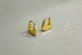 Pendientes ATIKA GOLD - Diseño Elegante con Acabado Dorado