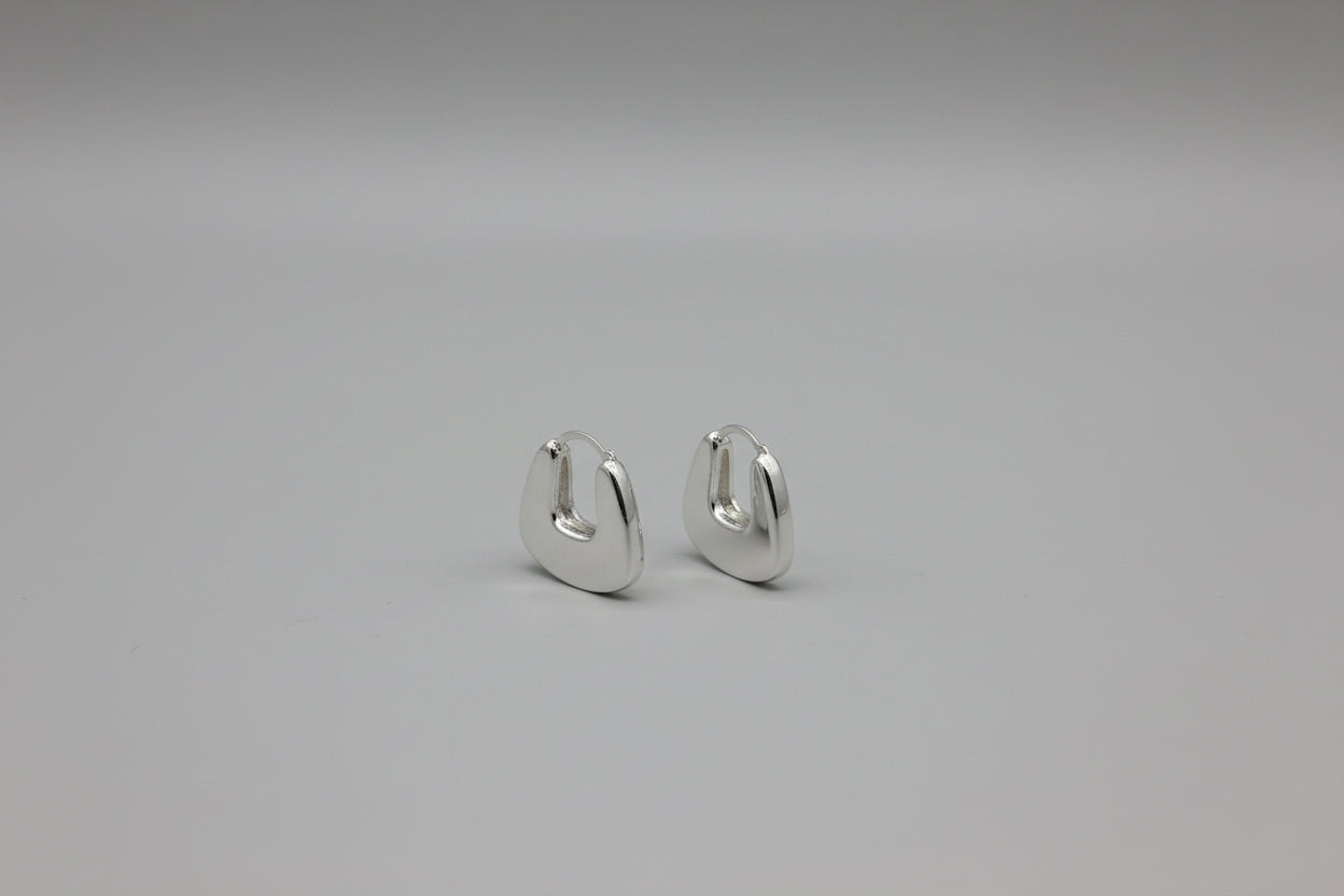 Pendientes Aro ATIKA - Diseño Elegante y Versátil