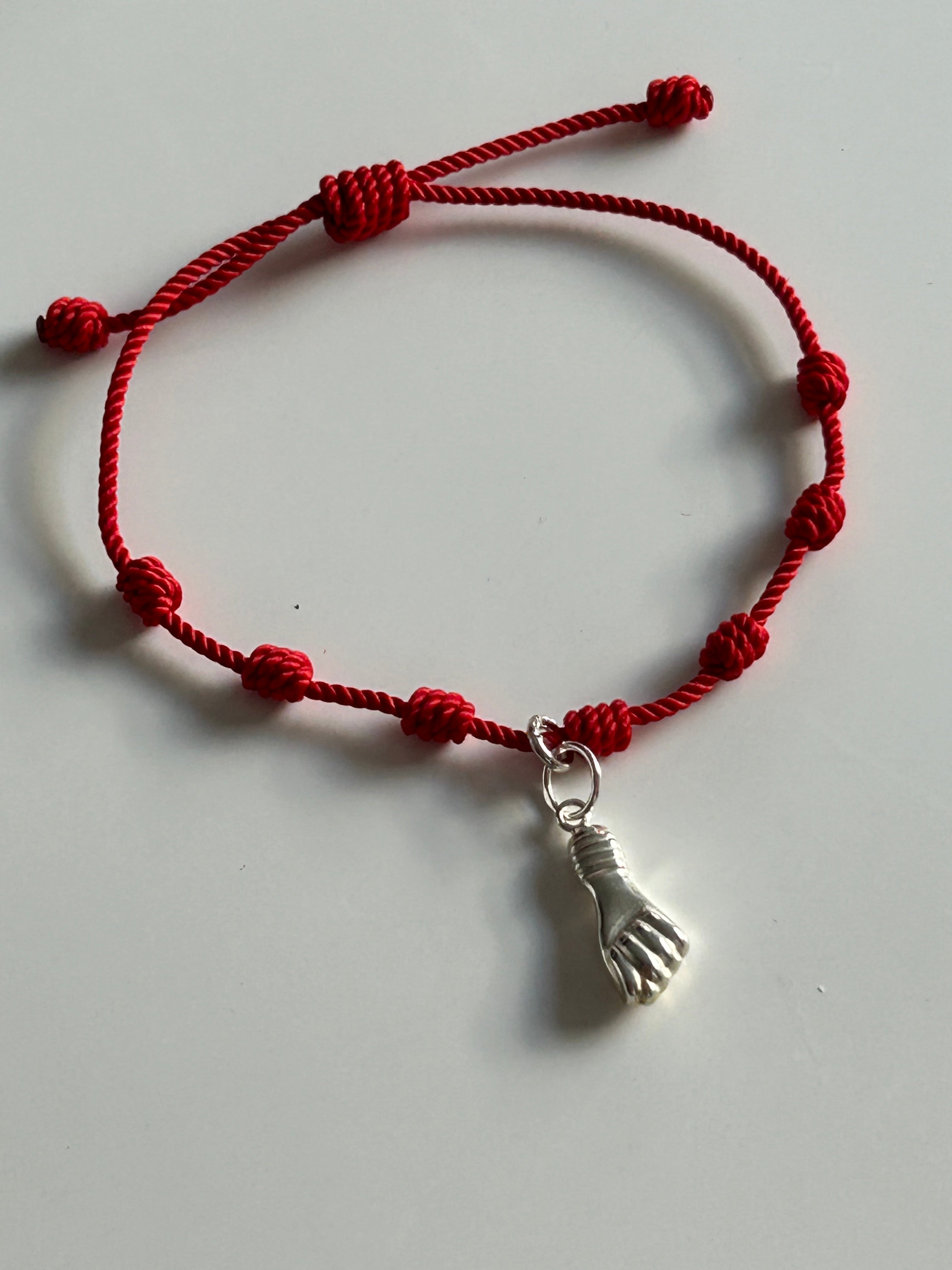 Pulsera 7 Nudos Roja con Mano Higa